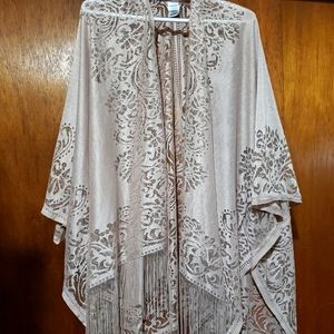 Women's coverup/shall